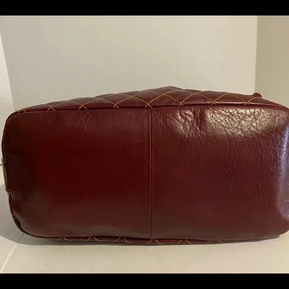 Hilfiger Quilted crimson leather hobo handbag